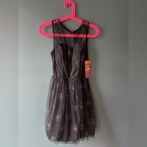 Emerald sundae black fancy dress size small - new with tags